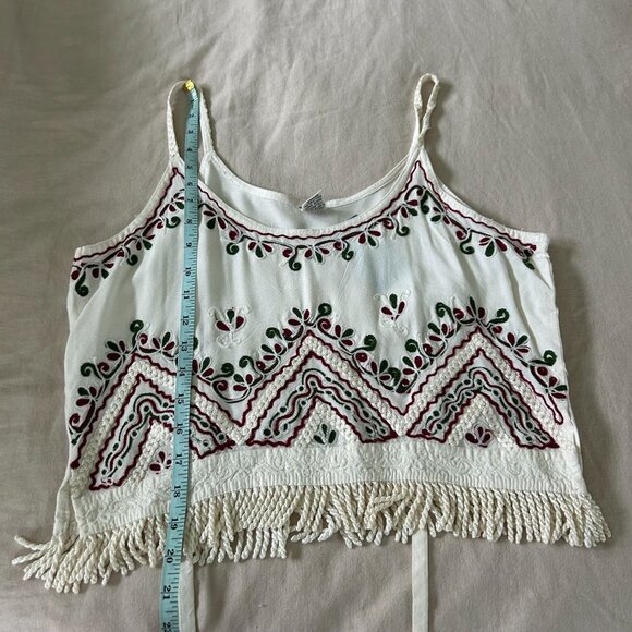 Shoreline White Embroidered Cotton Tank Top & Skirt Set With Fringe Details - Picture 10 of 13